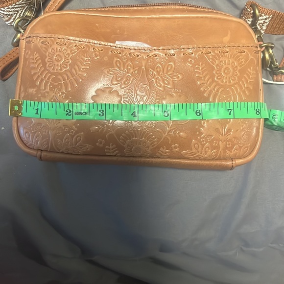 The Sak vintage finish purse new with tags - Picture 6 of 8